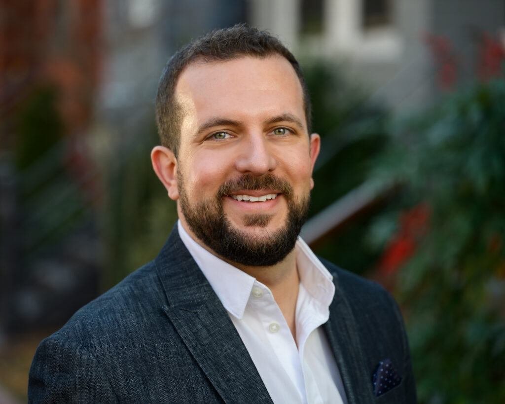 Headshot of Brian Hill, real estate agent at Wardman Residential at Compass
