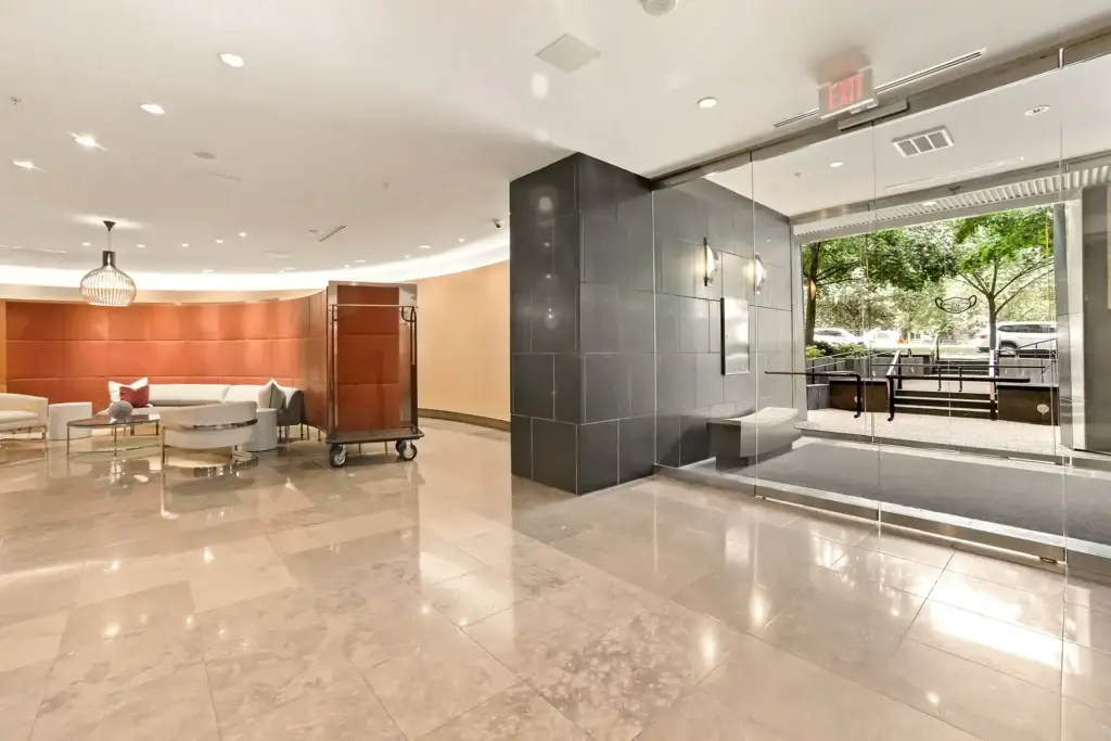 Ten Ten Mass - Lobby