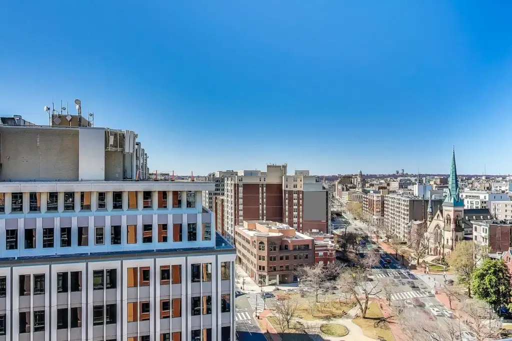 Ten Ten Mass - Rooftop View West