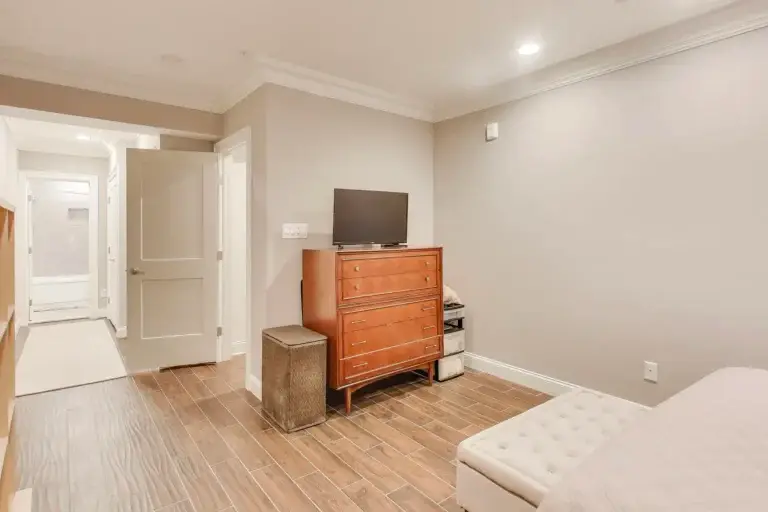1310 12th St NW #2 Washington DC - The Barrett Condominium