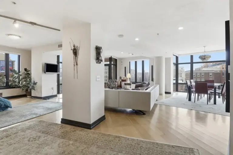 Living and dining area — 1010 Massachusetts Ave NW #804