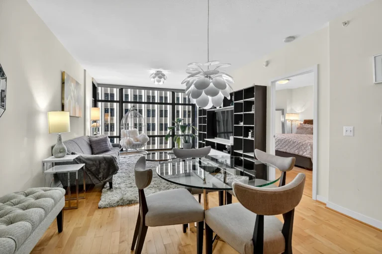 Dining room — 1010 Massachusetts Ave NW #708, Washington, DC