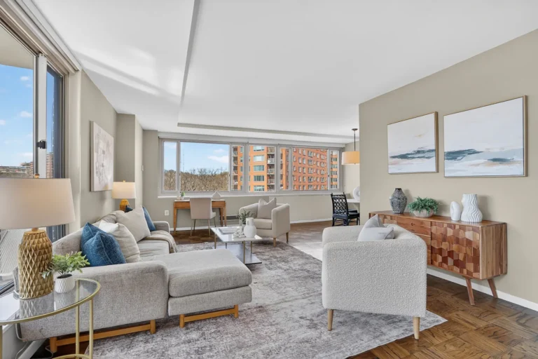 Living room — 4101 Cathedral Ave NW #1107, Washington, DC