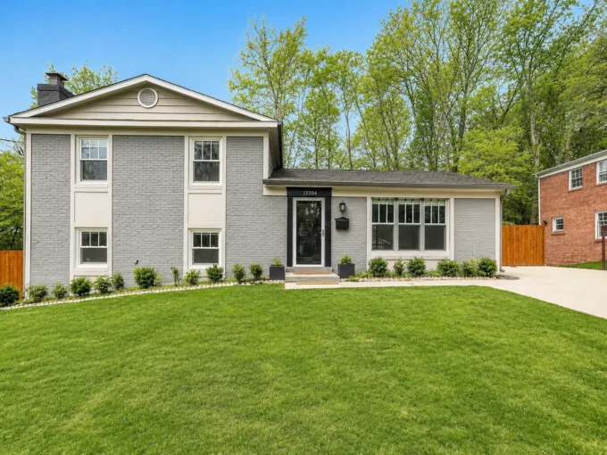 13304 Hathaway Dr