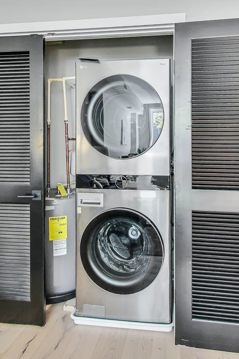 Laundry — 207 Florida Ave NW #1, Washington, DC