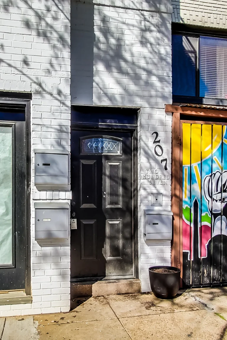 Front entrance — 207 Florida Ave NW #2, Washington, DC