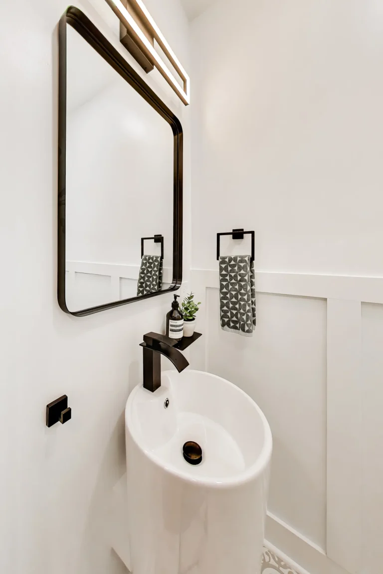 Powder room — 2553 Alabama Ave SE, Washington, DC