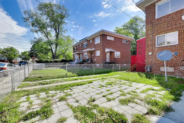 Property photo — 637 Maury Ave, Oxon Hill, MD