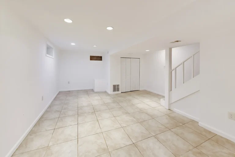Property photo — 637 Maury Ave, Oxon Hill, MD