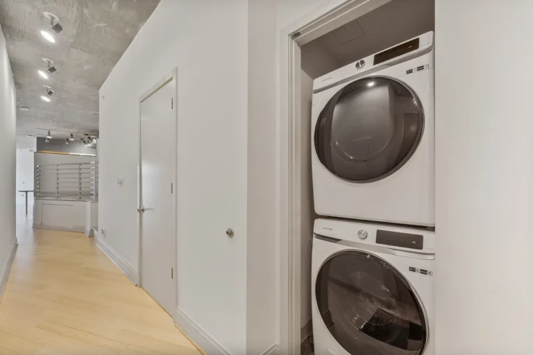 Laundry — 929 Florida Ave NW #4008, Washington, DC