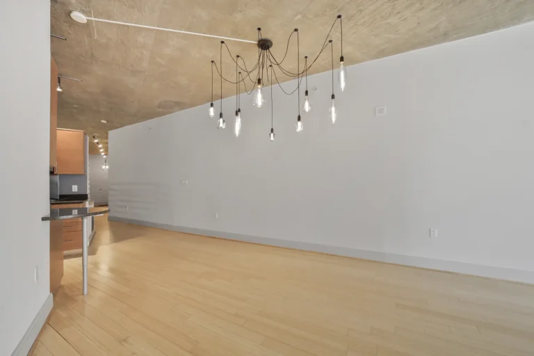 Dining room — 929 Florida Ave NW #4008, Washington, DC
