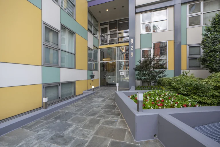 Entry — 929 Florida Ave NW #4008, Washington, DC