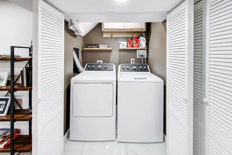 Laundry — 5018 8th St NE, Washington, DC