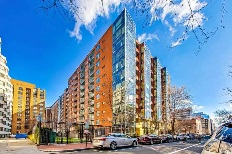 Quincy Court Street View – 1117 10th St NW, Washington DC