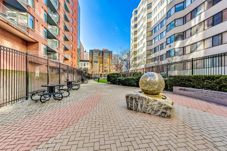 Quincy Park Fountain – Shaw, Washington DC (Quincy Court, 1117 10th St NW)