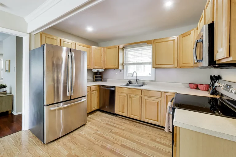 12006-maddox-ln-bowie-md-12-kitchen