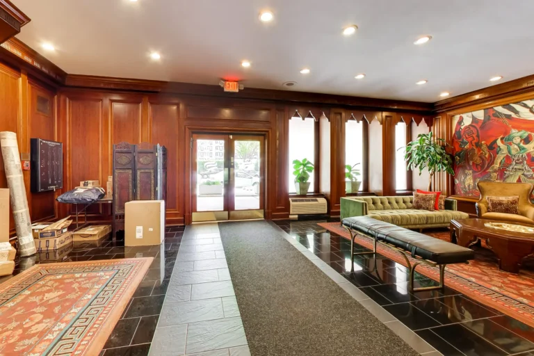Lobby Entrance — Shoreham North Condominium, 2501 Calvert St NW, Washington, DC