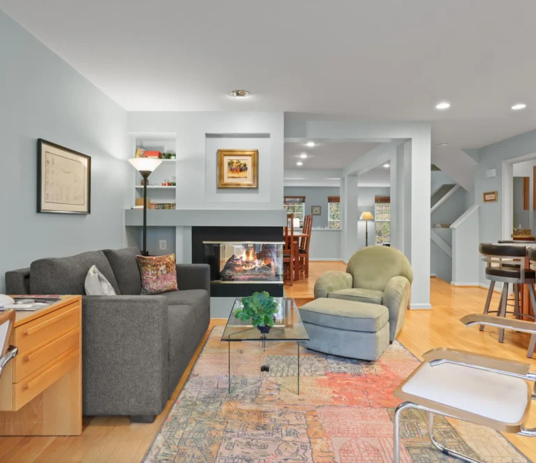 2729-pembsly-dr-vienna-va-18-sitting-room