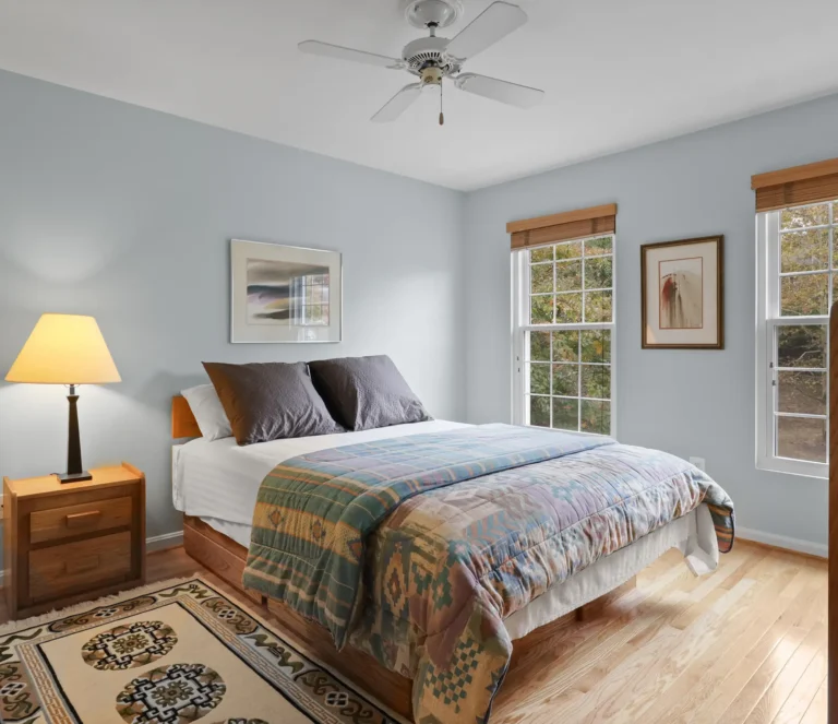2729-pembsly-dr-vienna-va-27-bedroom-2
