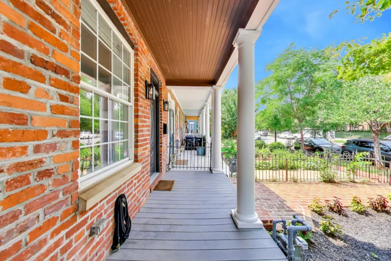 Front Porch — 419 12th St NE, Washington, DC