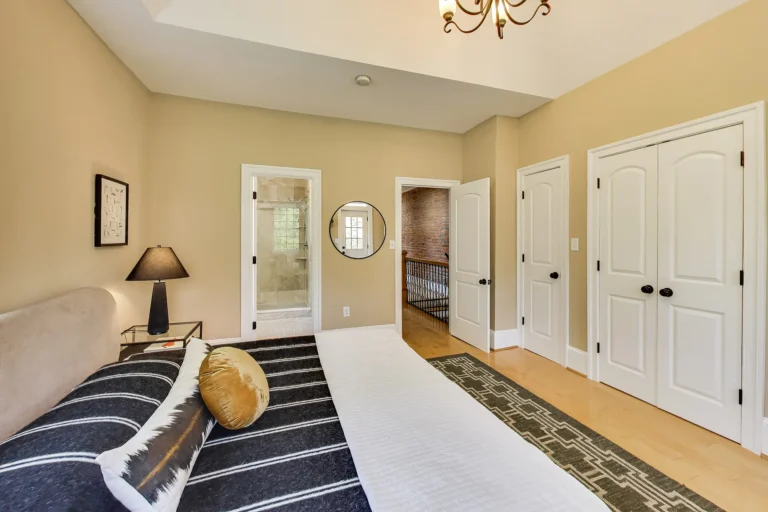 Primary Bedroom with Ensuite Access — 419 12th St NE, Washington, DC