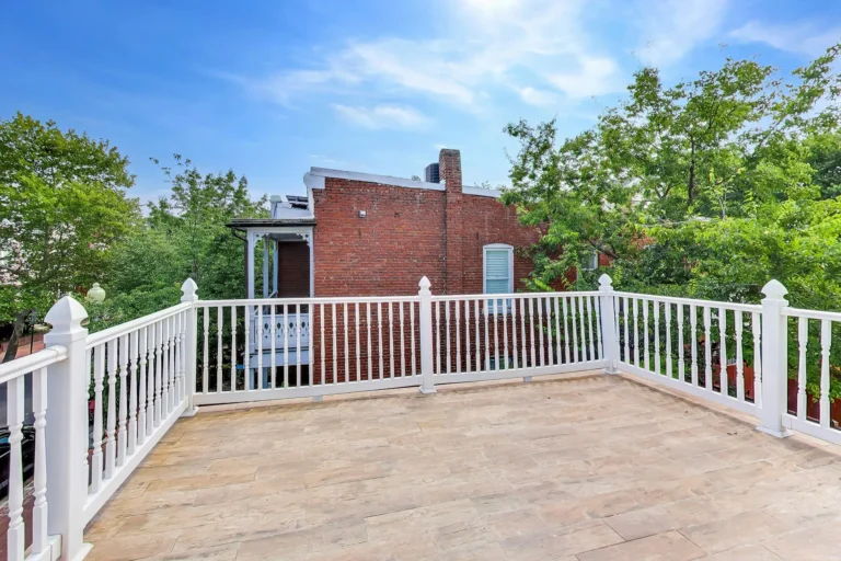 Upper Deck — 419 12th St NE, Washington, DC