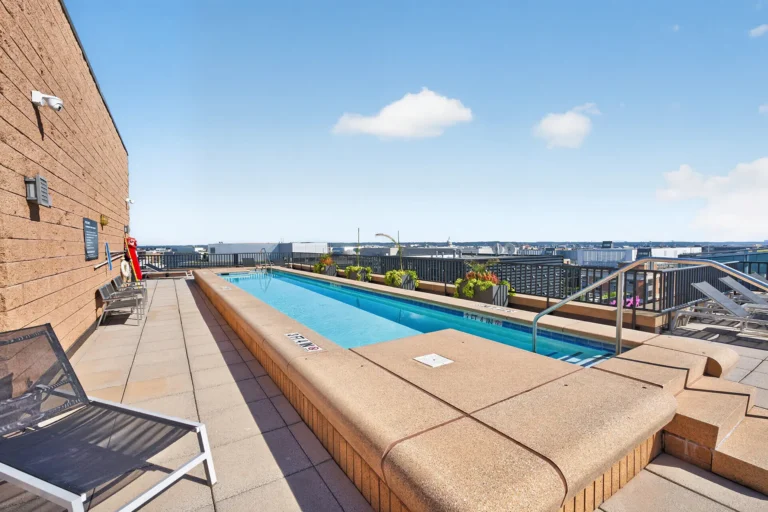 1010-massachusetts-Ave-NW-602-Washington-DC-63-rooftop-pool-view