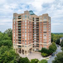 11776 Stratford House Pl #1204