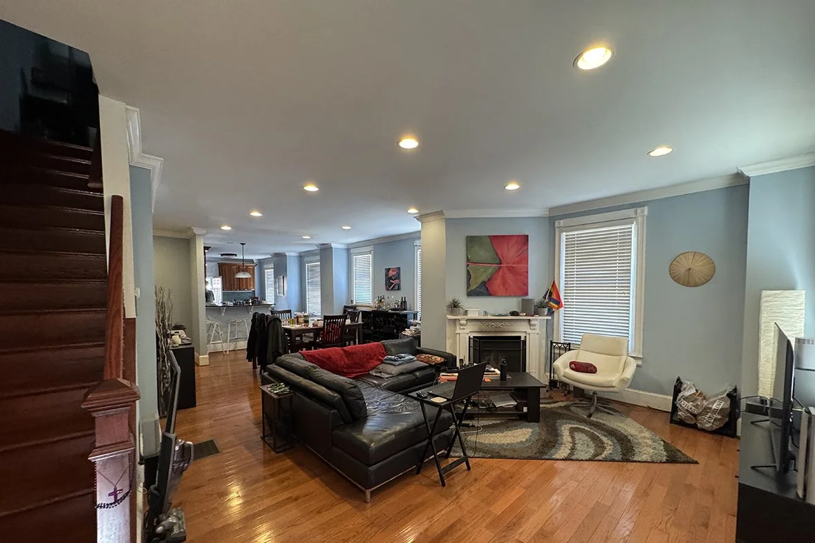 170 T St NE living room before the pre-listing refresh