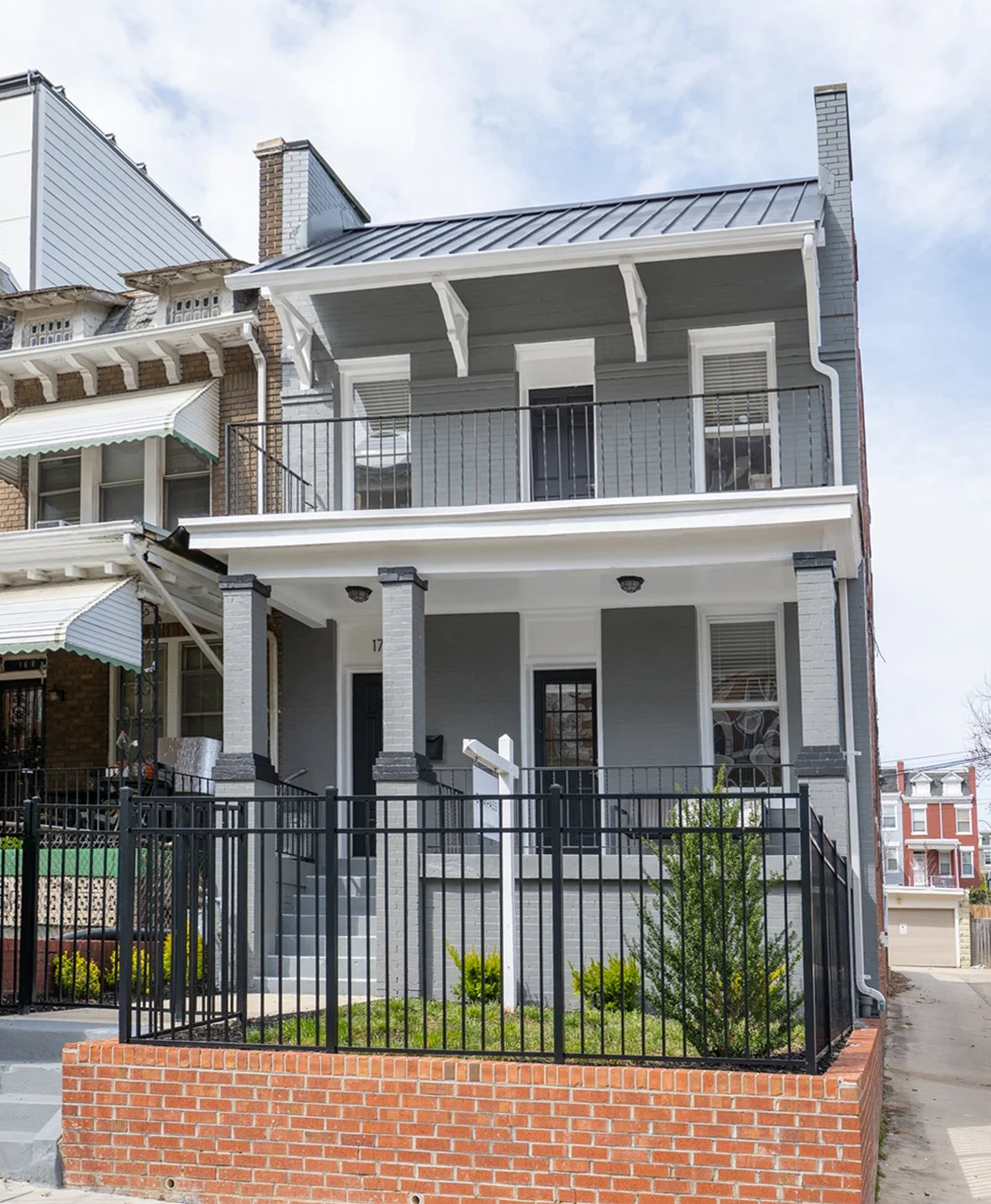 170 T St NE rowhouse exterior after a $25K pre-listing refresh