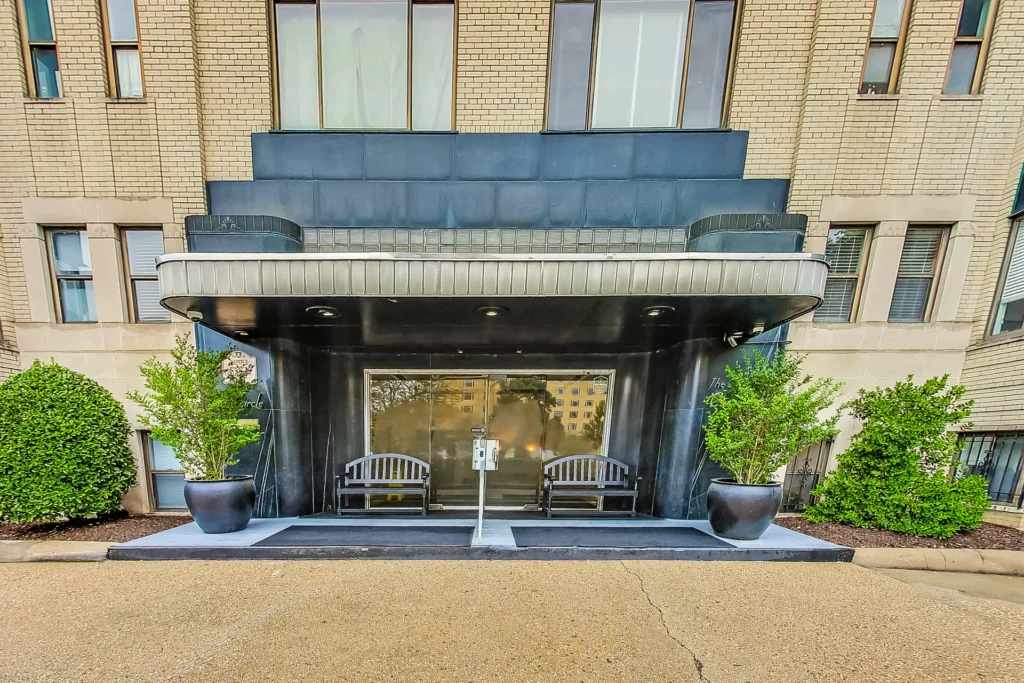 The General Scott Entrance Canopy – 1 Scott Cir NW, Washington DC
