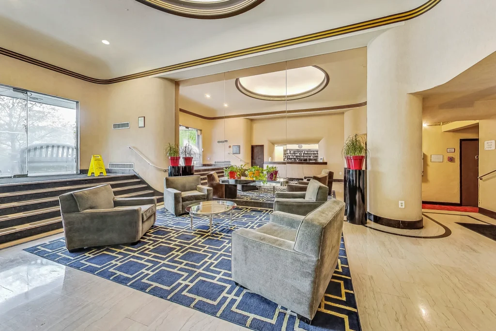 The General Scott Lobby Lounge – 1 Scott Cir NW, Washington DC