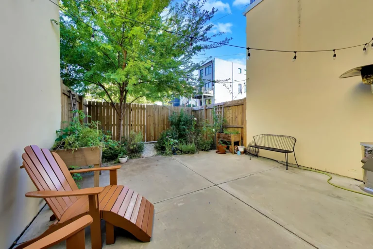 4213-8th-st-nw-washington-dc-40-backyard