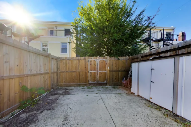 Parking Gate – 4213 8th St NW, Washington DC