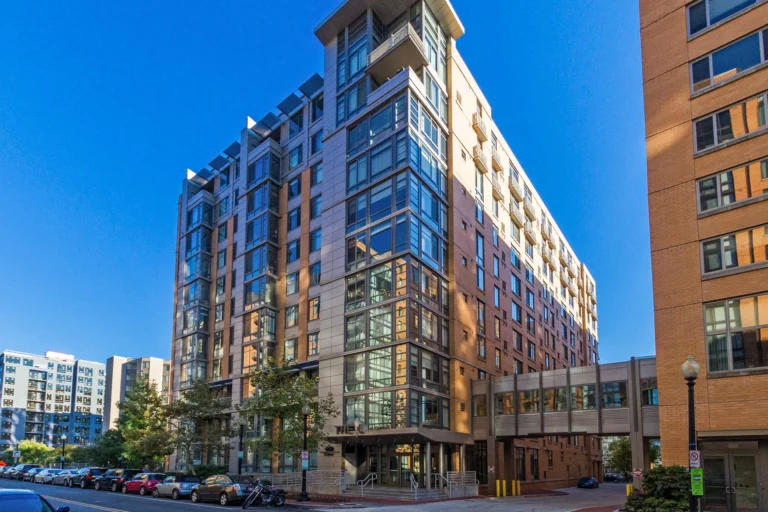 The L at City Vista, 440 L St NW
