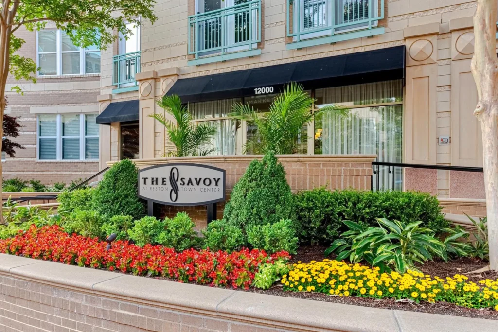 The Savoy at Reston Town Center – entrance sign